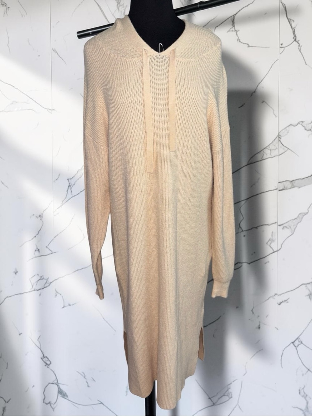 THE DROP Knit Hoodie Sweater Dress in Cream, PTP:21-24”, L:27.5”
